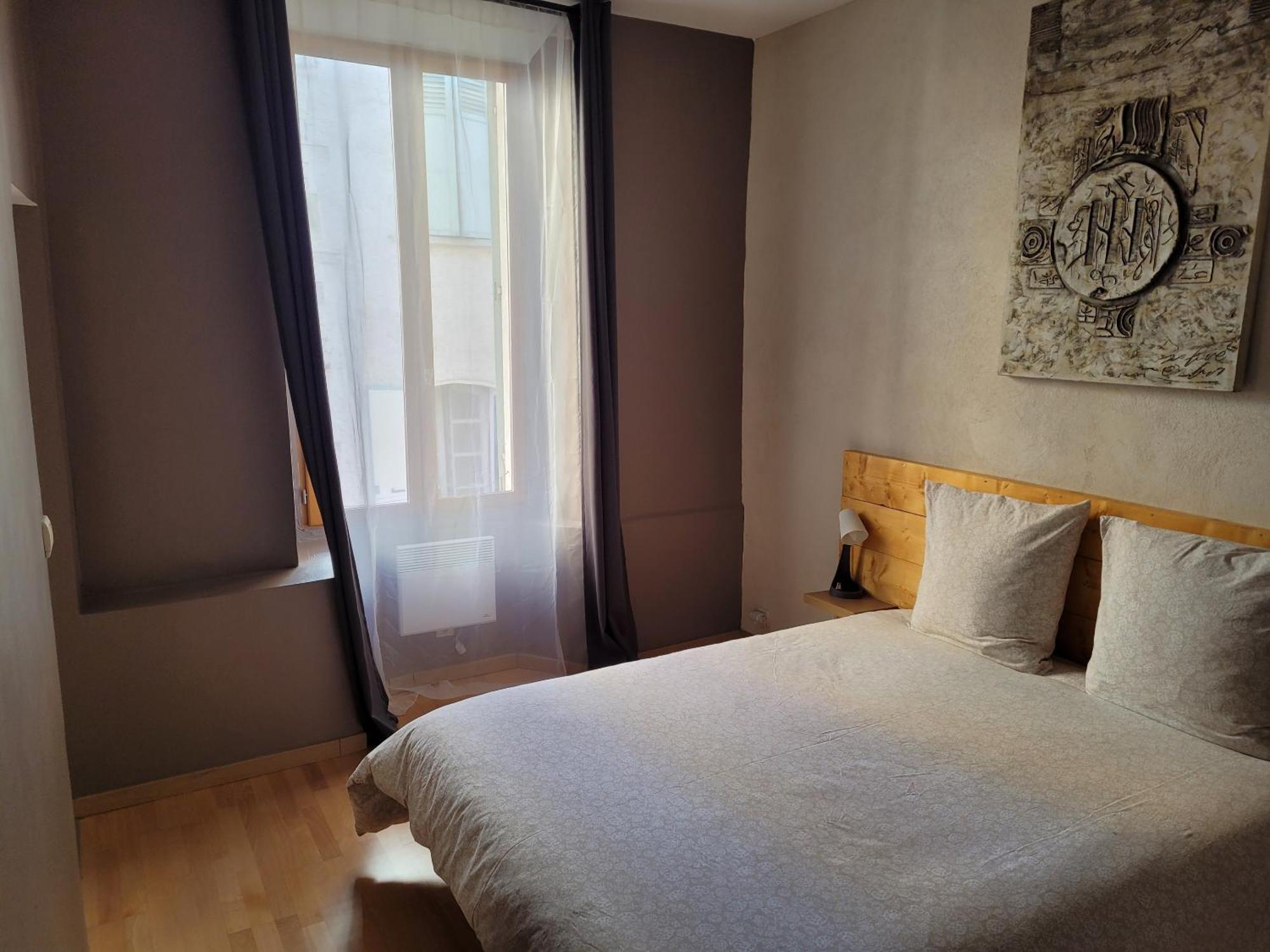 Souvenirs D'Hier Apartment Hyeres Room photo